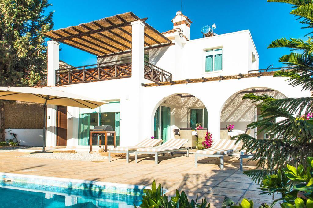 Villa Eva Peyia Extérieur photo